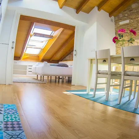 Lägenhet Fonte Santo Antonio & Comoencasa *